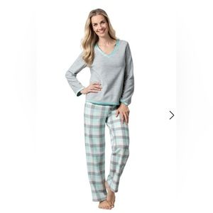 Pajamagram Snuggle Fleece pant and top pajamas size XL